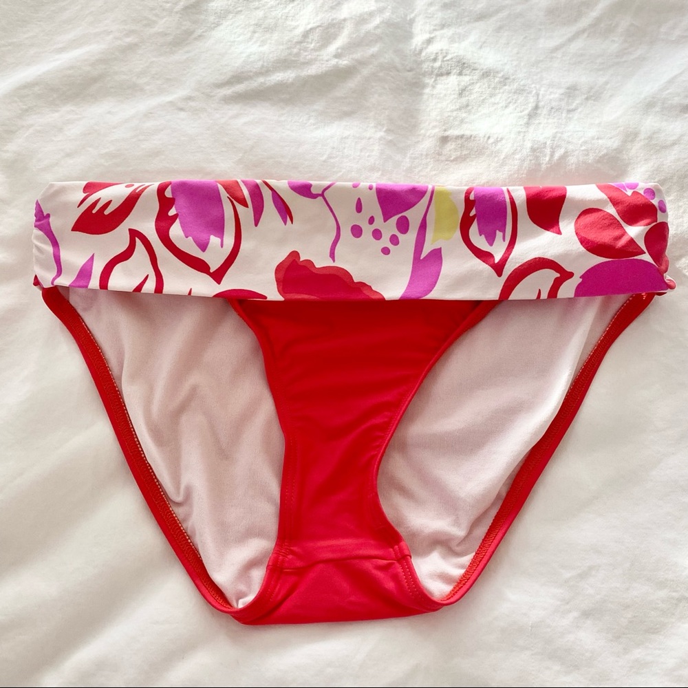 $6/3 items Eddie Bauer Bikini Bottom***